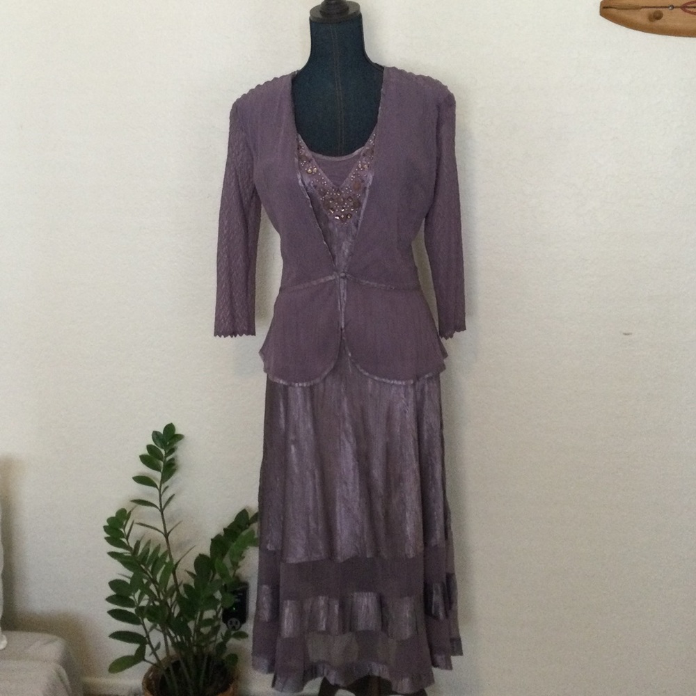 KOMAROV DRESS 2 Piece Womens medium in Lilac